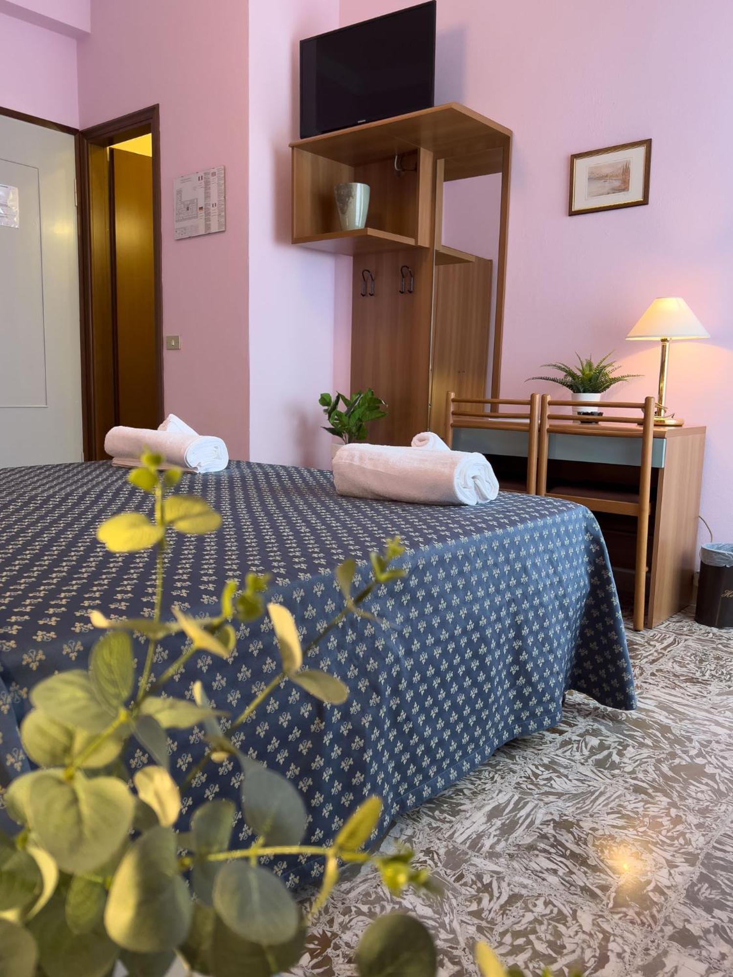 Benacus Hotel